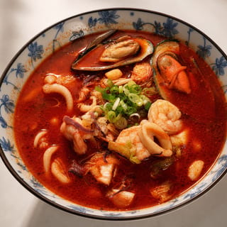 Spicy Seafood Udon