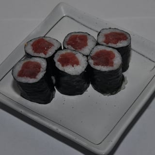 Tuna Maki Roll