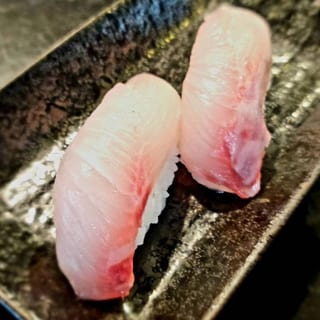 AMBERJACK (KANPACHI) NIGIRI